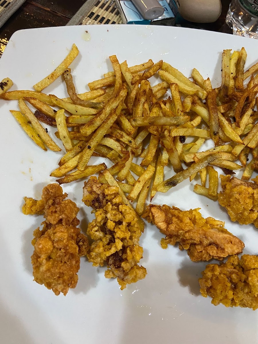 Pensiunea & Restaurant Doi Cocosi-4